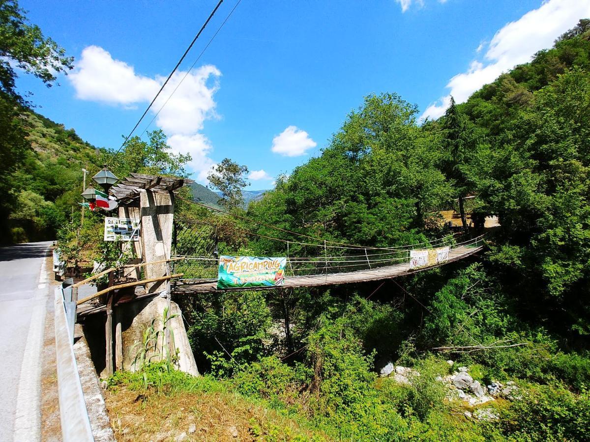 Agricamping Ponteraggio N.1 Otel Dolceacqua Dış mekan fotoğraf